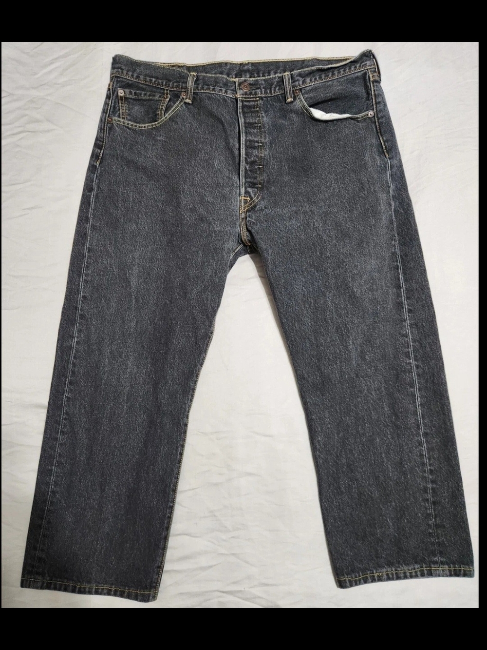 Levis 501 Mens Black Jeans 40x30 Altered Cropped Measures 39x24.5 Button Fly STF